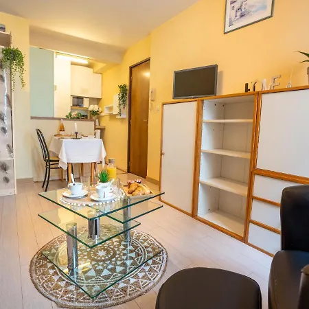 Studio Des Halles By Interhome Lägenhet *