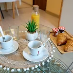 Studio Des Halles By Interhome Apartamento