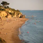 Studio Des Halles By Interhome Apartamento