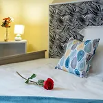 Studio Des Halles By Interhome